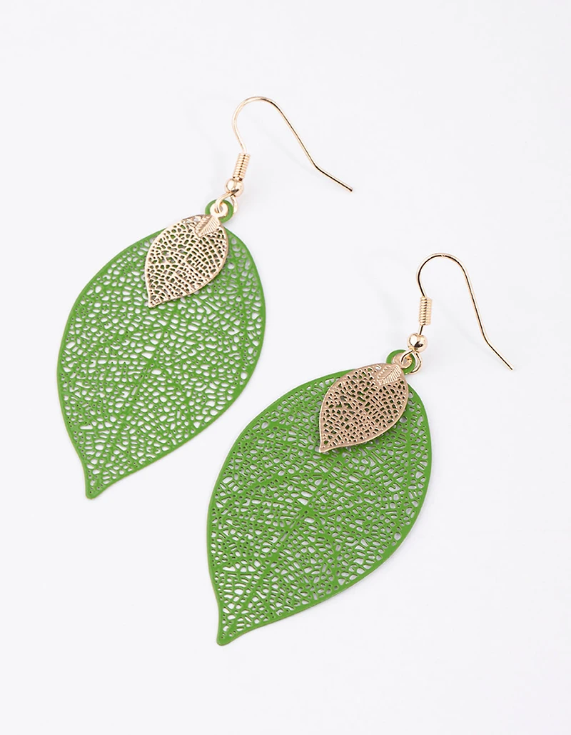 Boucles d’oreilles vertes filo mixtes en feuilles tombantes