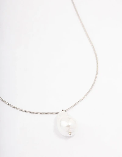 Silver Snake Chain Pearl Pendant Necklace