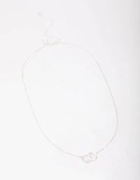 Collier pendentif en zircone cubique plaqué argent à bagues entrelacées