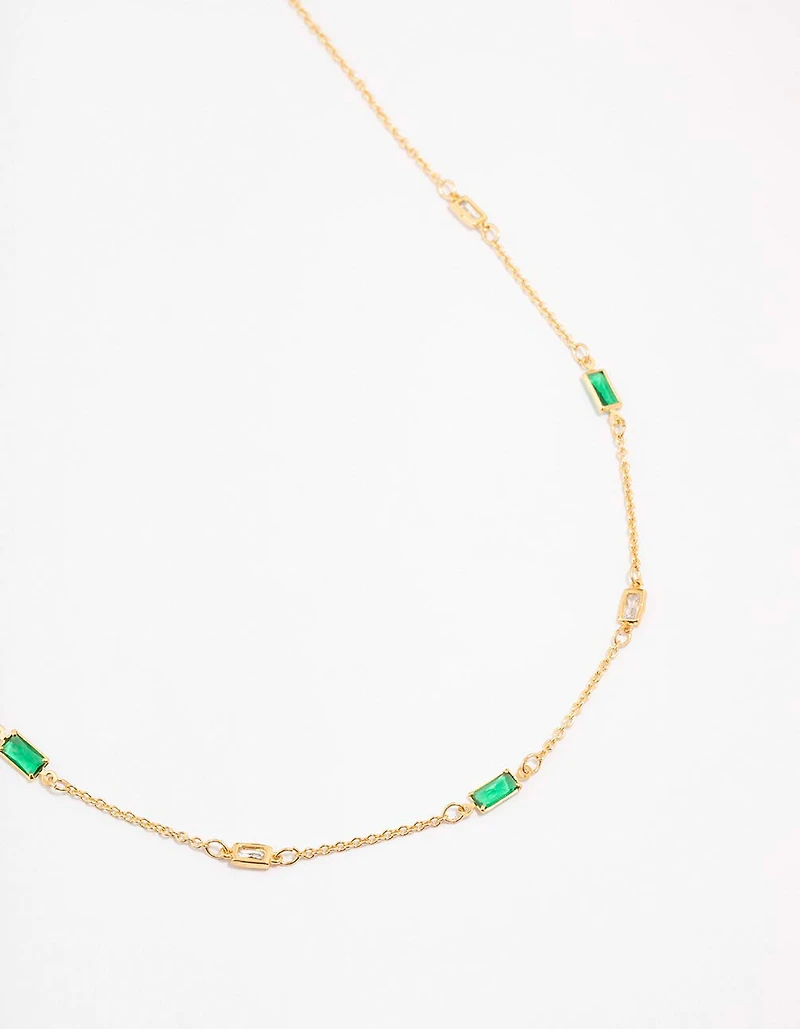 Collier de station de baguette émeraude plaqué or