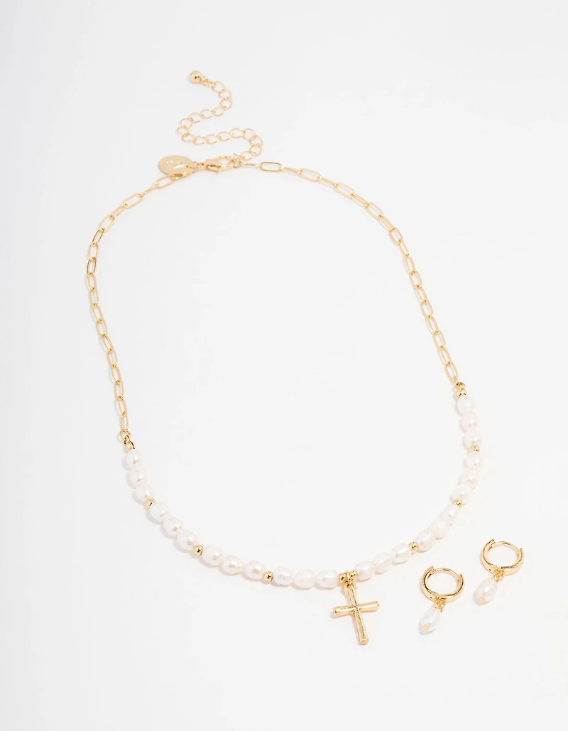 Collier croix de perles d’eau douce plaquées or et ensemble de boucles d’oreilles Huggie
