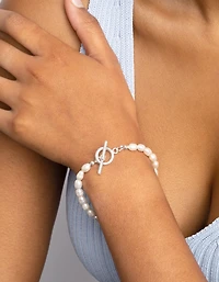 Silver Plated Pearl T & O Bracelet