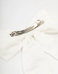 Grande pince à nœud en tissu blanc en broderie