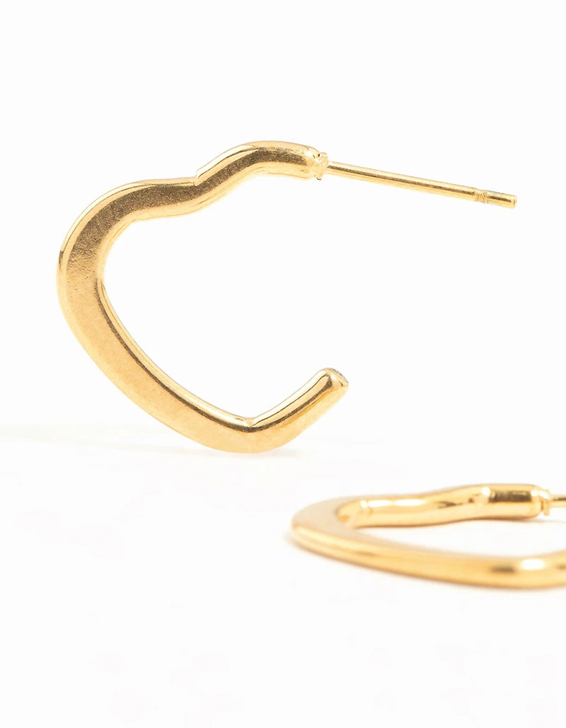 Boucles d’oreilles cerceaux en forme de cœur en acier chirurgical plaqué or