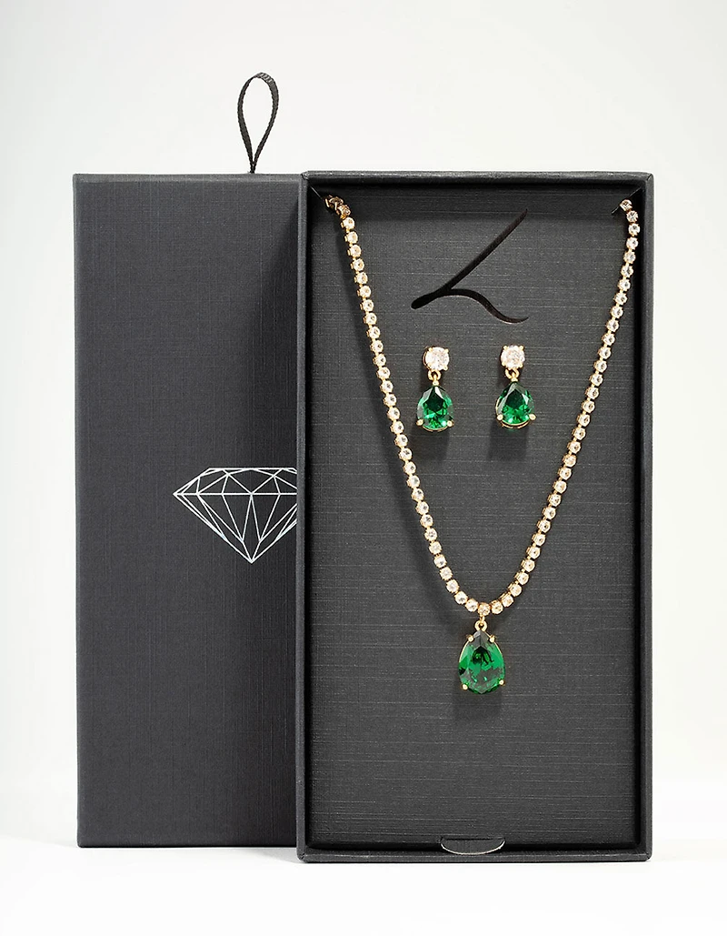 Coffret de colliers et boucles d’oreilles de tennis en diamants émeraude plaqués or