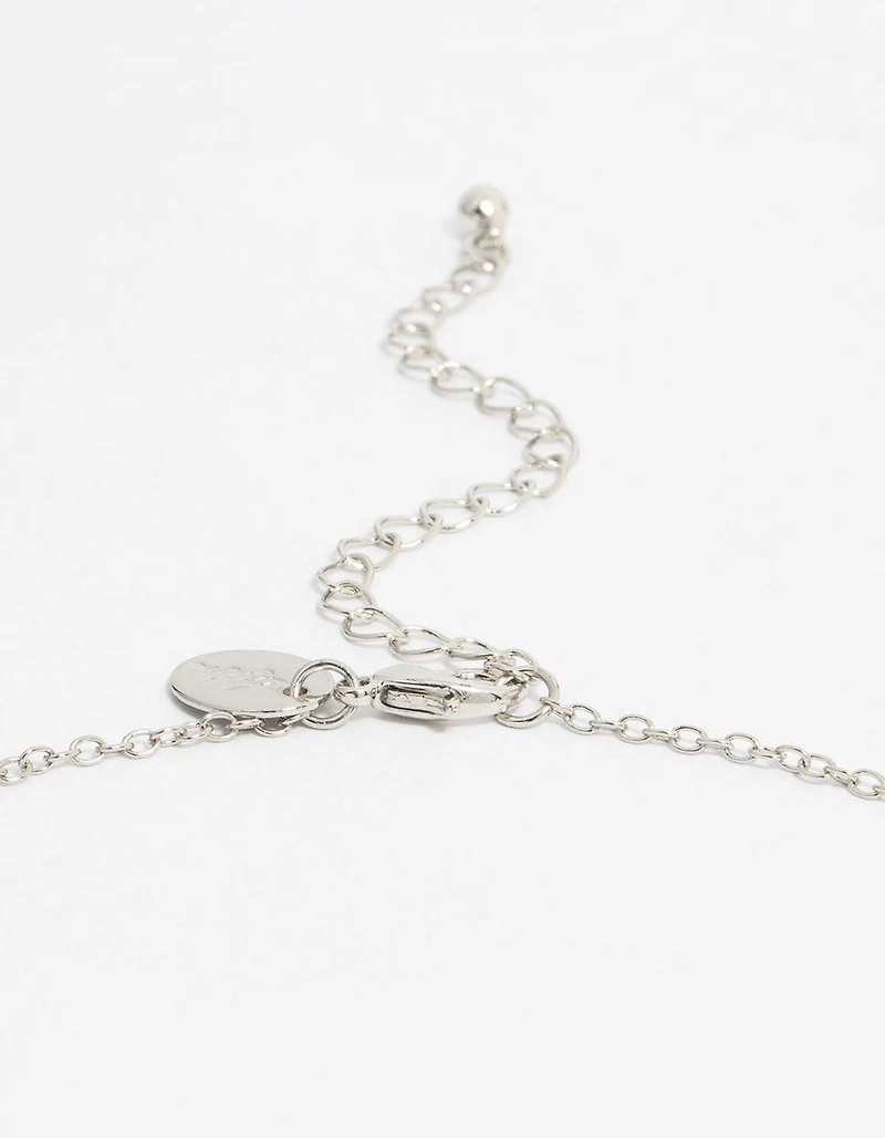 Collier pendentif en diamants argentés avec un lien circulaire