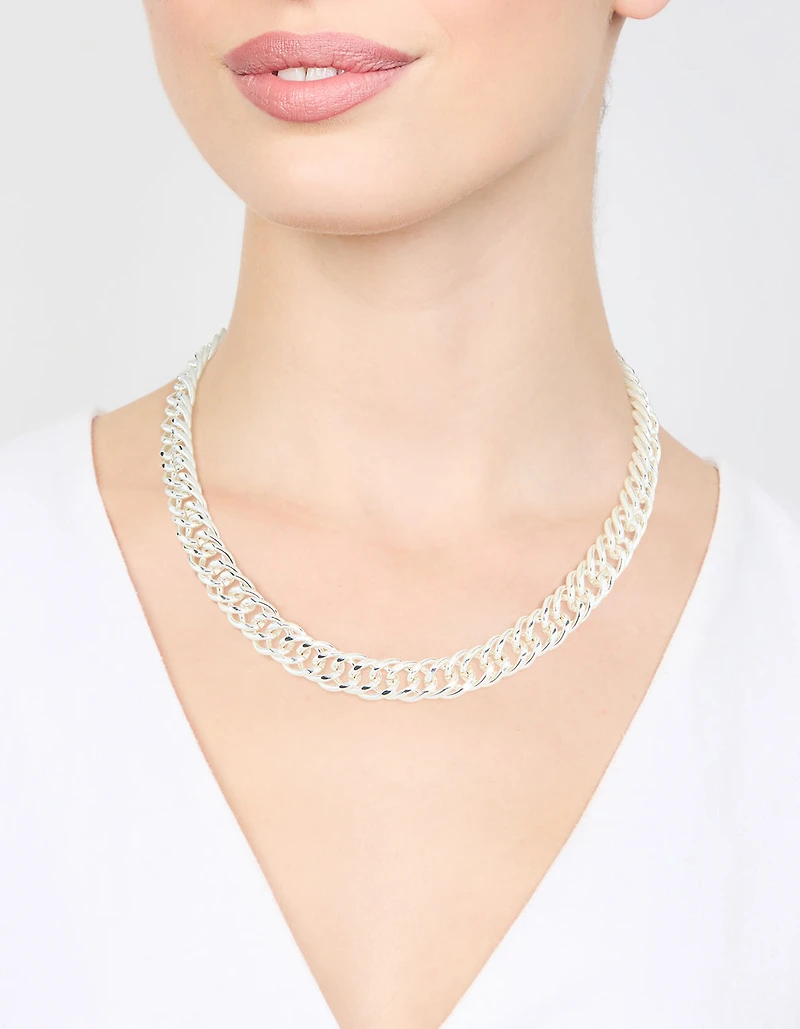 Chaîne en argent, grand collier