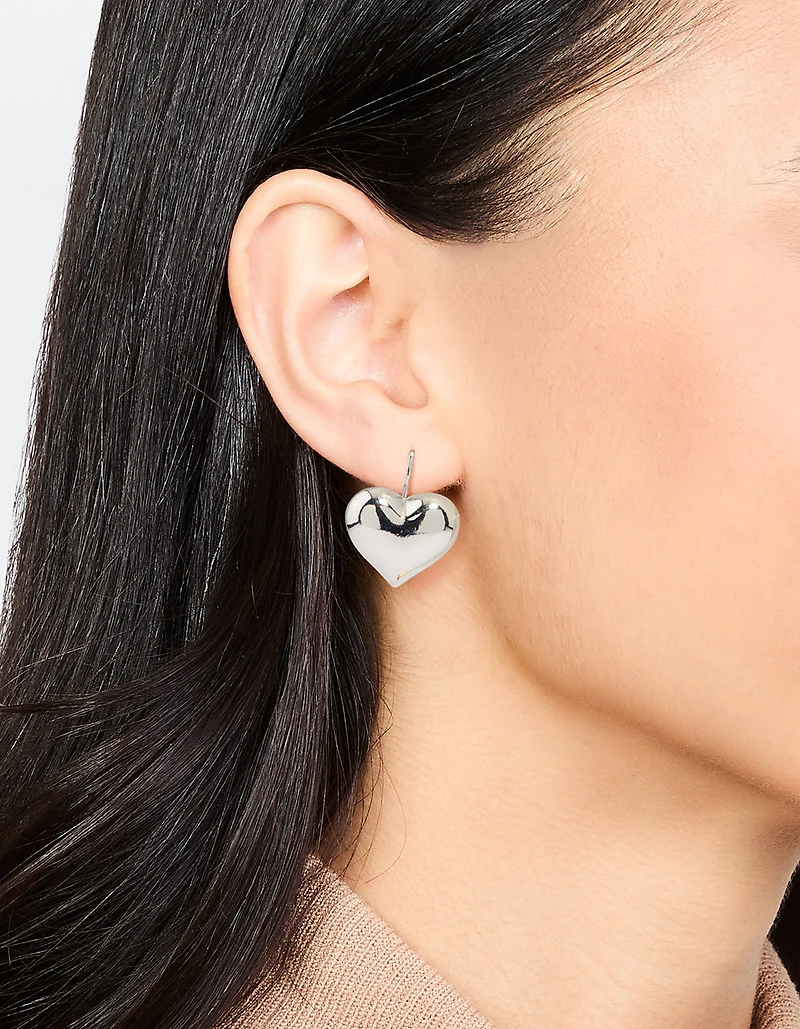 Boucles d’oreilles Huggie Silver Puffy Heart