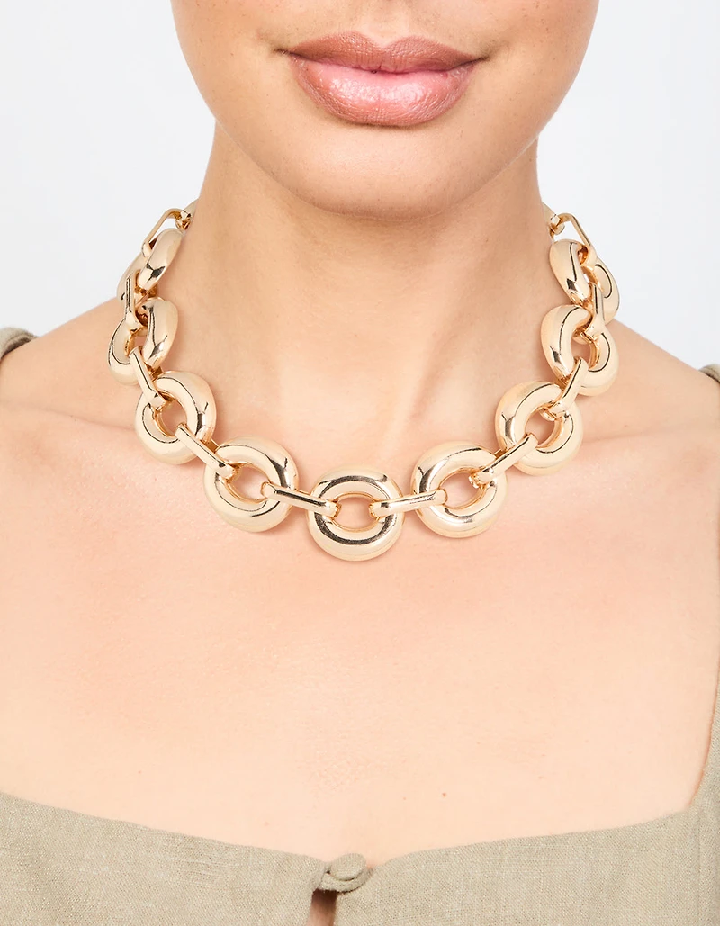 Collier rond et massif en or