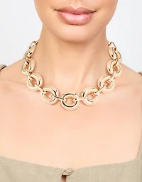 Collier rond et massif en or