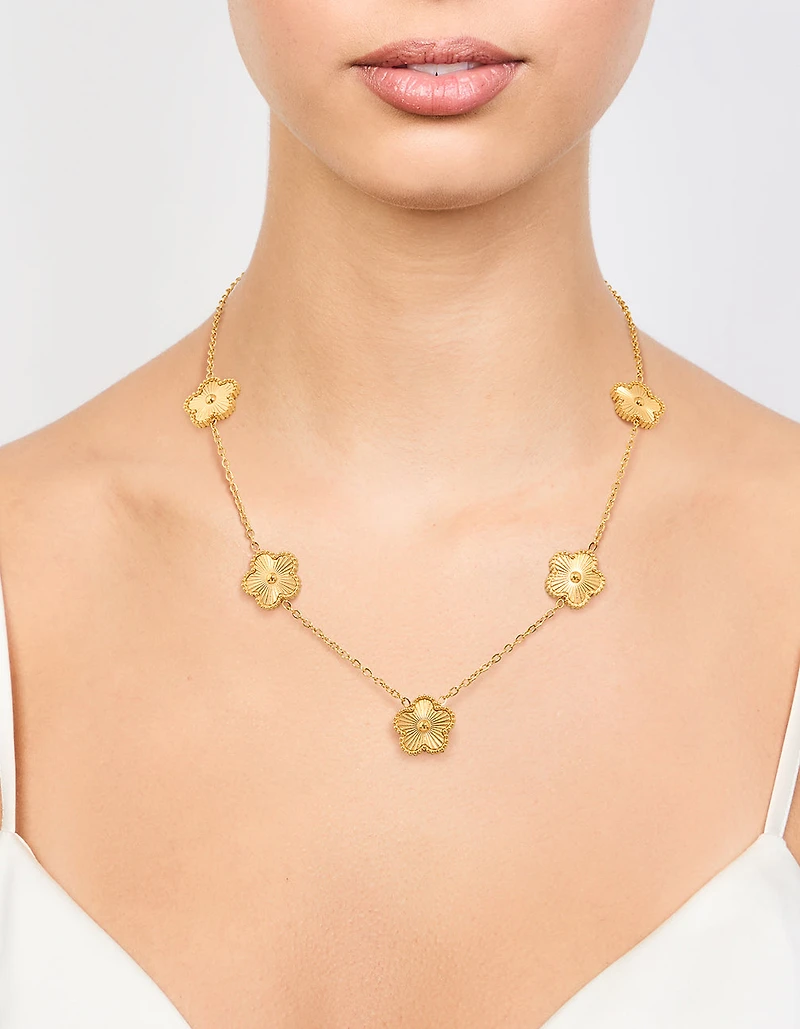 Waterproof Gold Plated Stainless Steel Flower Pendant Necklace