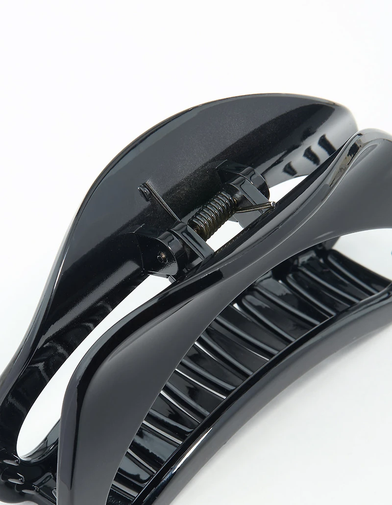 Black Triangle Claw Clip