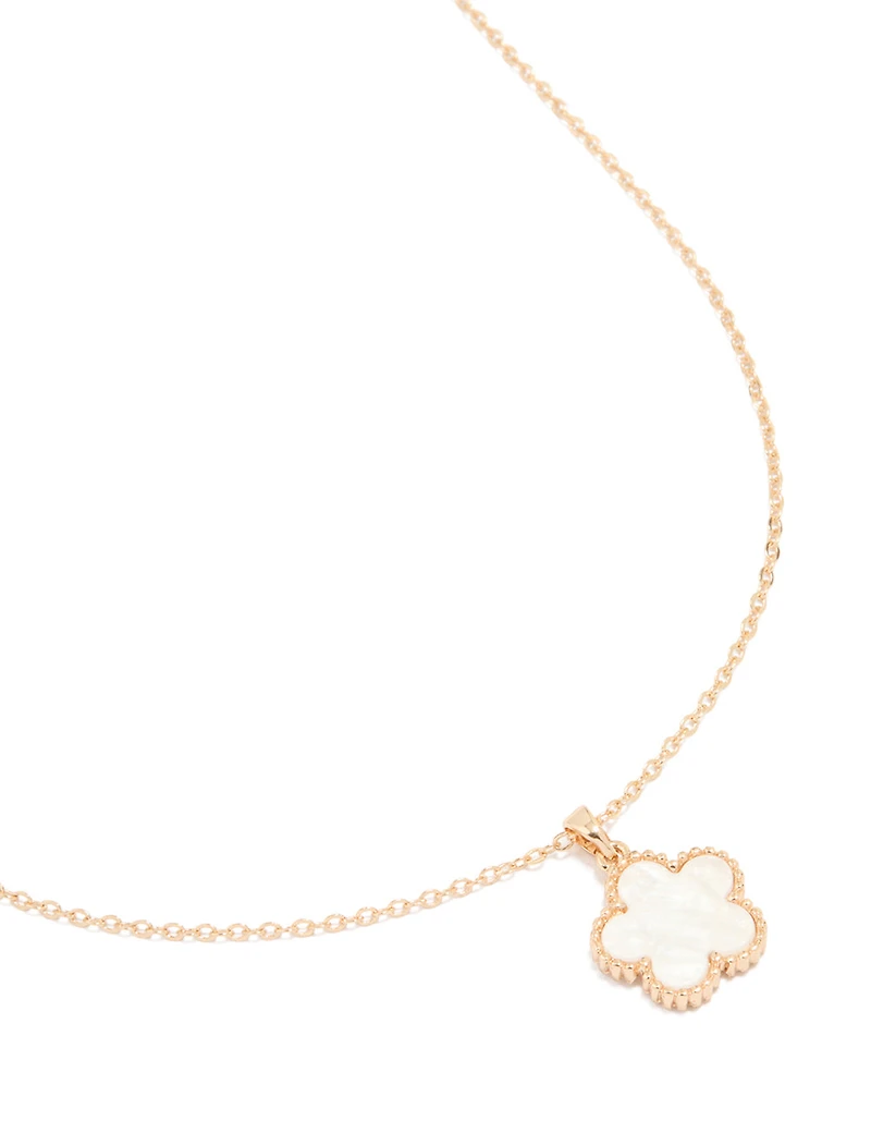 Collier pendentif fleur en or