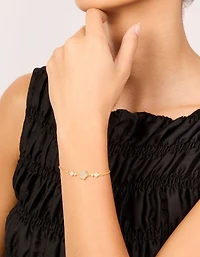 Bracelet à bascule à bascule en fleurs cubiques en zircone plaqué or