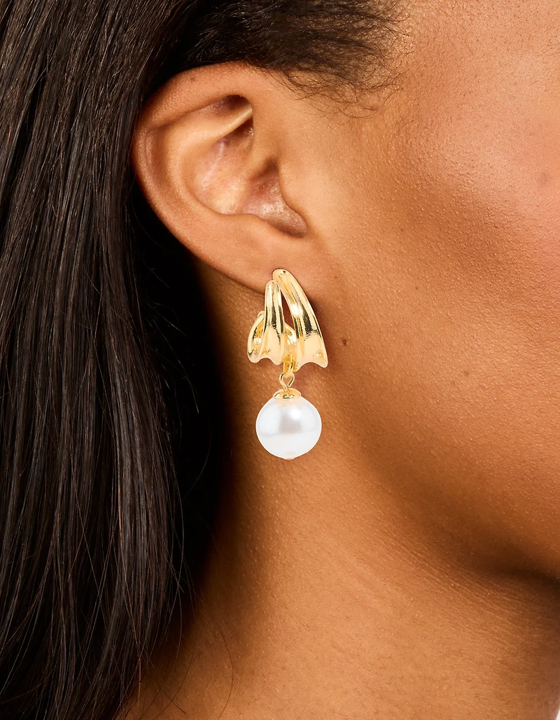 Boucles d’oreilles en forme de créole texturées en perle plaquées or