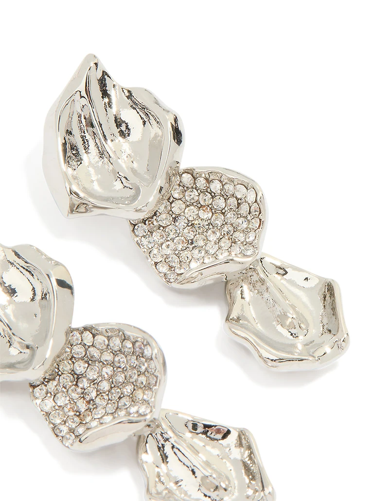 Boucles d’oreilles tombantes en pétales de feuille d’argent