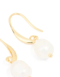 Boucles d’oreilles à crochet moyen en perle d’eau douce plaquées or