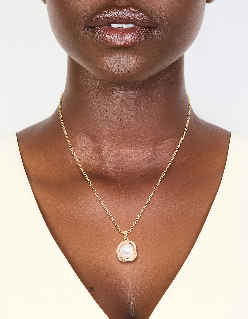 Collier pendentif en perles torsadées en zircone plaqué or