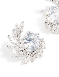 Boucles d’oreilles en zircone cubique argentée en zircone avec enroulement de vigne