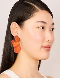 Boucles d’oreilles pendantes en pétales de fleurs en métal recouvertes d’orange
