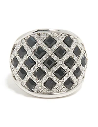 Bague en miniature noire argentée en triangles