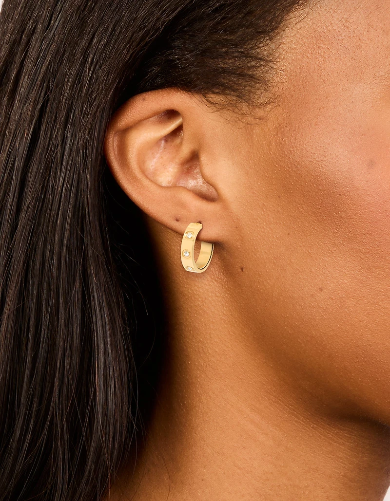 Boucles d’oreilles carrées carrées en zirconie en acier inoxydable étanche, plaqué or et imperméable