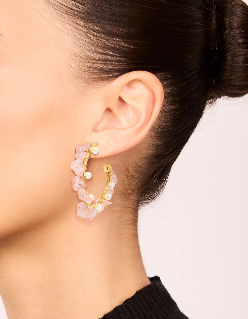 Boucles d’oreilles en cerceau en quartz rose plaqué or
