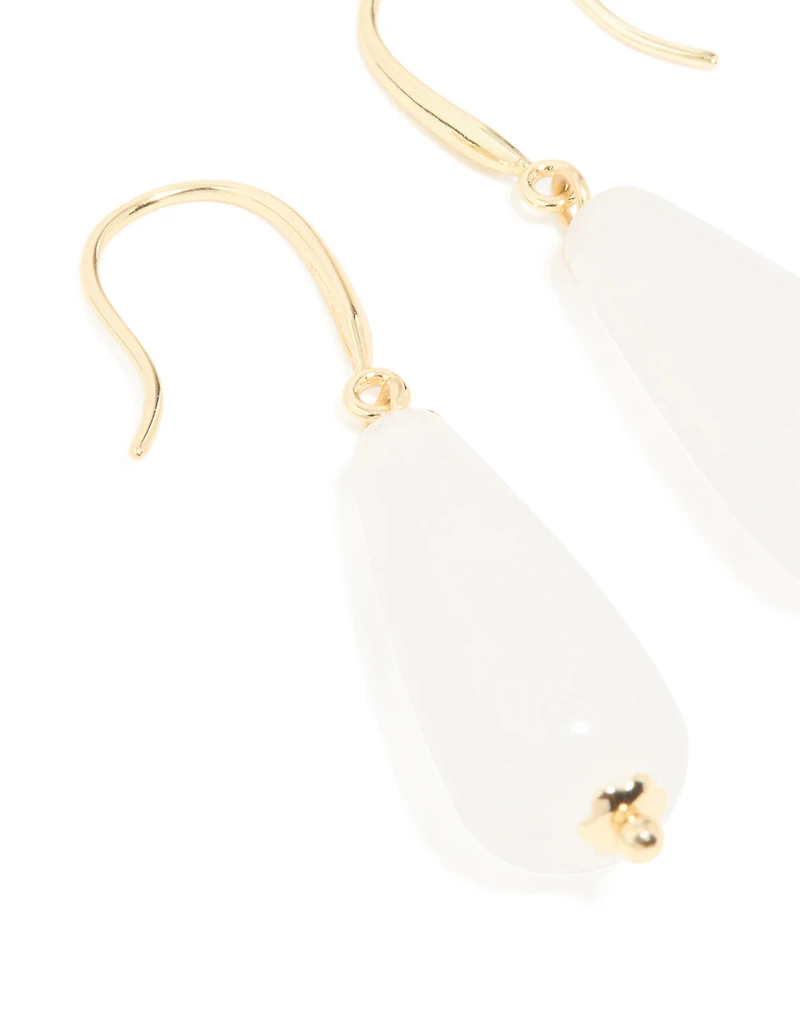 Boucles d’oreilles pendantes en jade blanc plaquées or