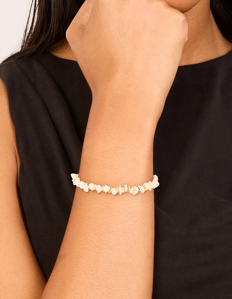 Bracelet disque en quartz rose plaqué or