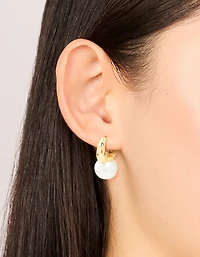 Boucles d'oreilles créoles plaquées or avec perles