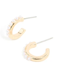 Boucles d’oreilles Huggie en perle d’or