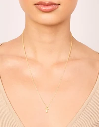 Collier cubique en zircone plaqué or avec la lettre T