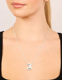 Collier imperméable en acier inoxydable avec une grande lettre J à bulles