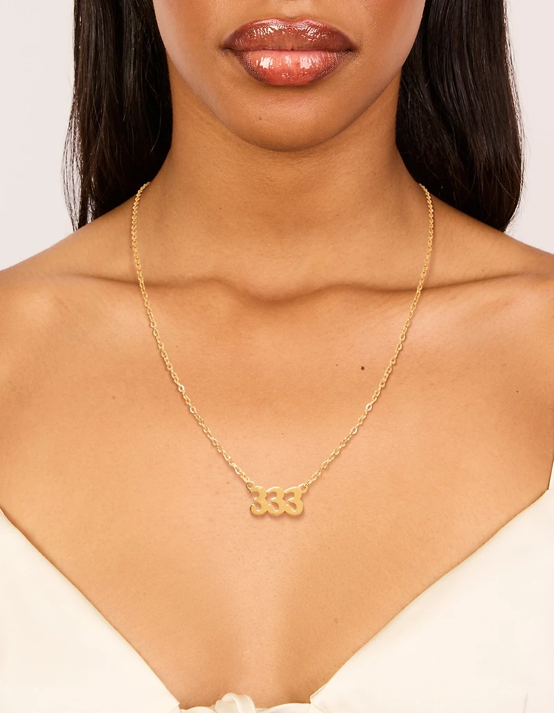 Collier d’ange en acier inoxydable plaqué or imperméable numéro 333