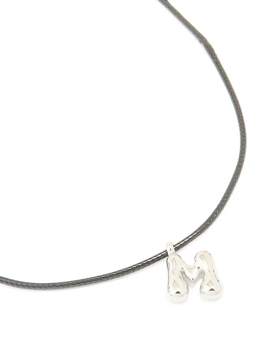 Collier de cordon en acier inoxydable imperméable avec une grande bulle lettre M