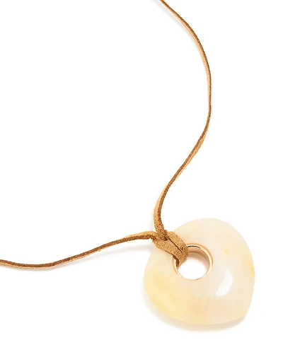 Pendentif en pierre crème, collier à cordon brun