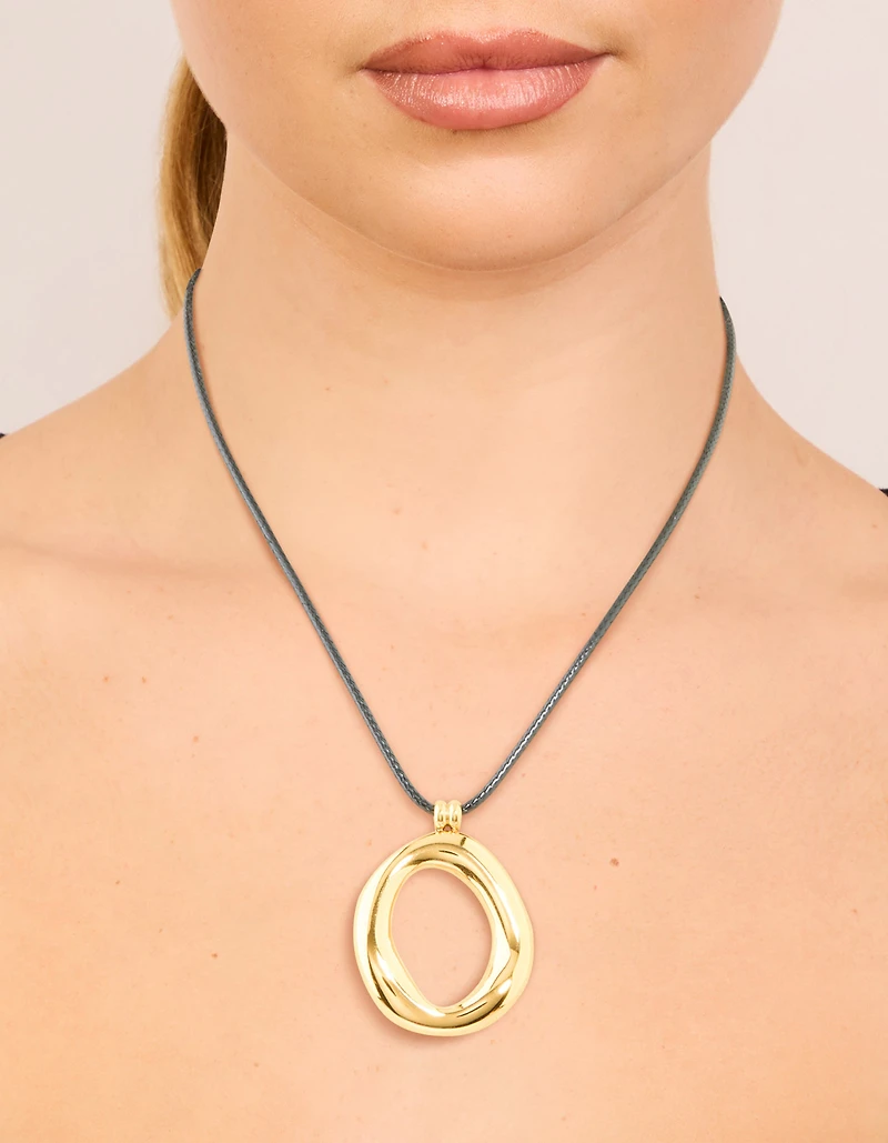 Waterproof Gold Plated Organic Open Pendant Cord Necklace