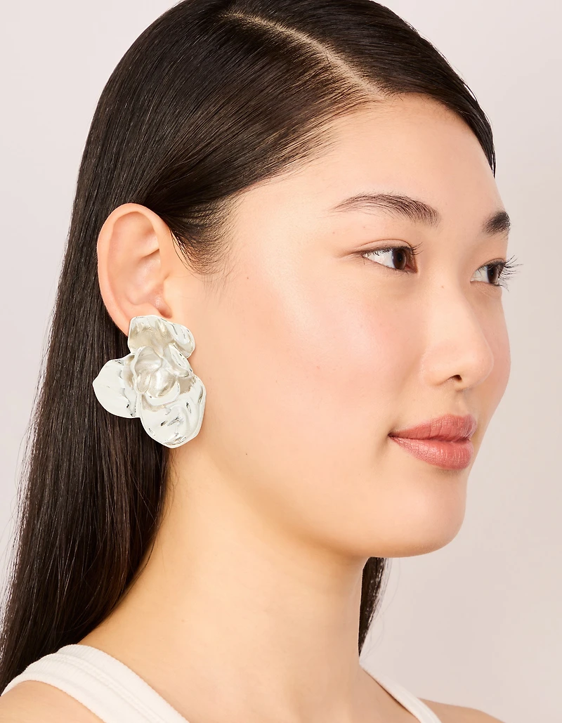 Boucles d’oreilles fleuries statement en acier inoxydable imperméables