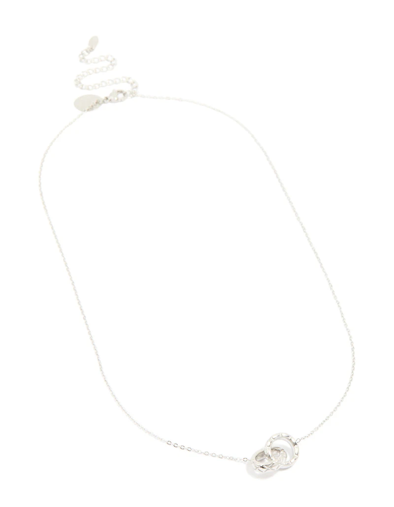 Waterproof Stainless Steel Textured Linked Circles Pendant Necklace