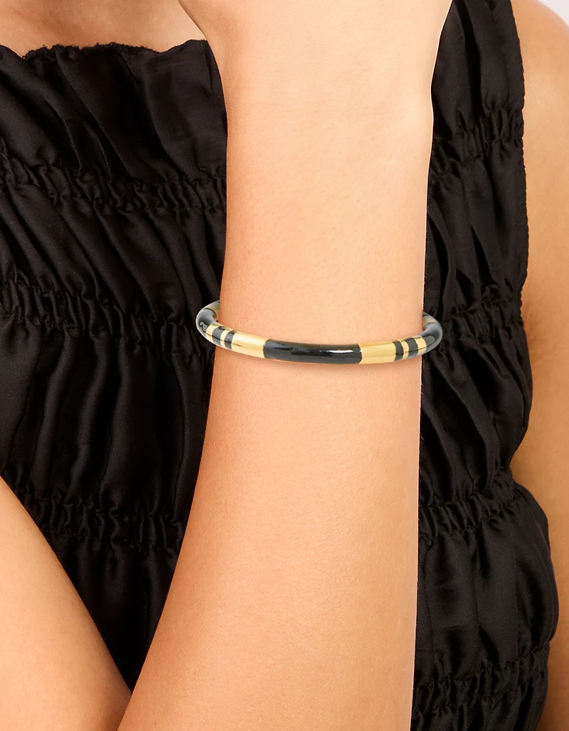 Waterproof Gold Plated Stainless Steel Striped Black Enamel Wrist Cuff