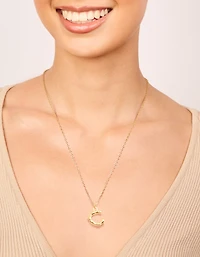 Collier imperméable en bambou plaqué or avec la lettre C