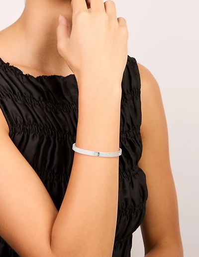 Bracelet à fleurs cubiques en zircone en acier inoxydable étanche