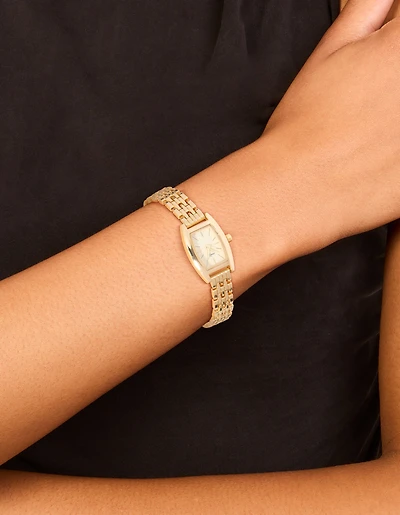 Mini montre rectangulaire en or