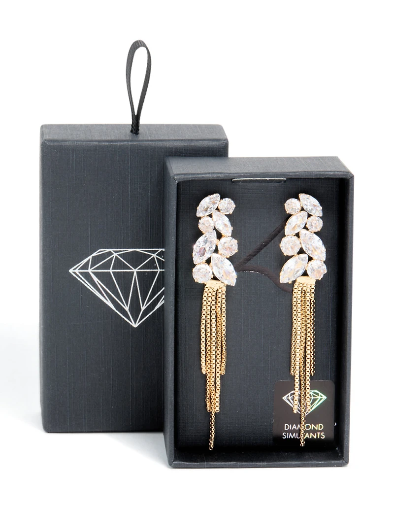 Boucles d’oreilles tombantes en zircone cubique en or à forme mixte