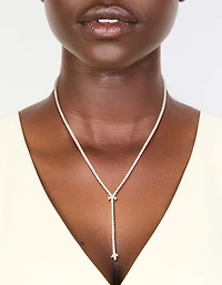 Collier en Y en fleur cubique de zircone plaqué argent