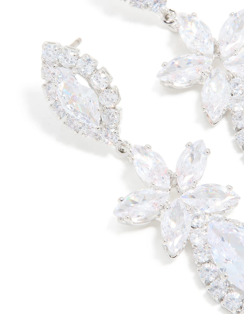 Boucles d’oreilles tombantes en fleur cubique en zircone en argent