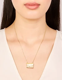 Collier de message d’enveloppe plaqué or