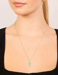 Collier en zircone cubique en laiton plaqué or avec étiquette lettre A