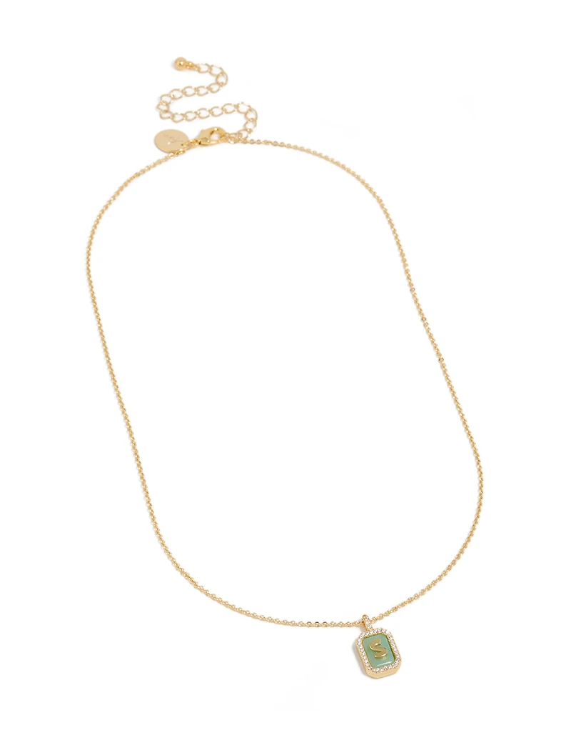 Collier en zircone cubique en laiton plaqué or avec l’étiquette S