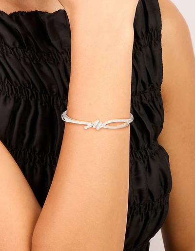 Bracelet à charnière nouée en zircone cubique en argent
